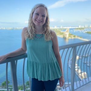 Meet your Posher, Brittany